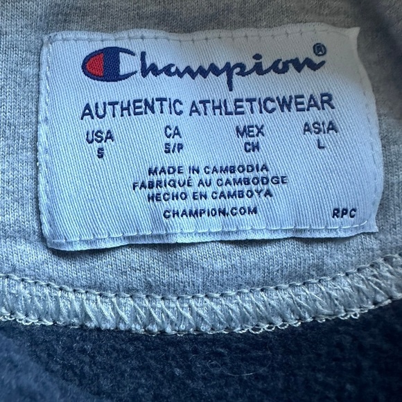 Champion hoodie - Picture 4 of 7